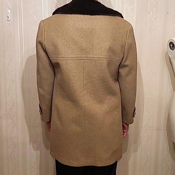 Like new Men's Croydon beige wool coat size 42 - Picture 4 of 11